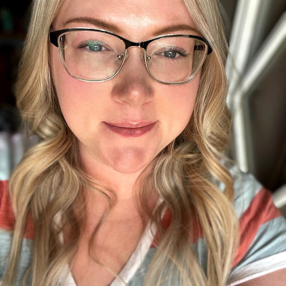 Meet your Posher, Kendell